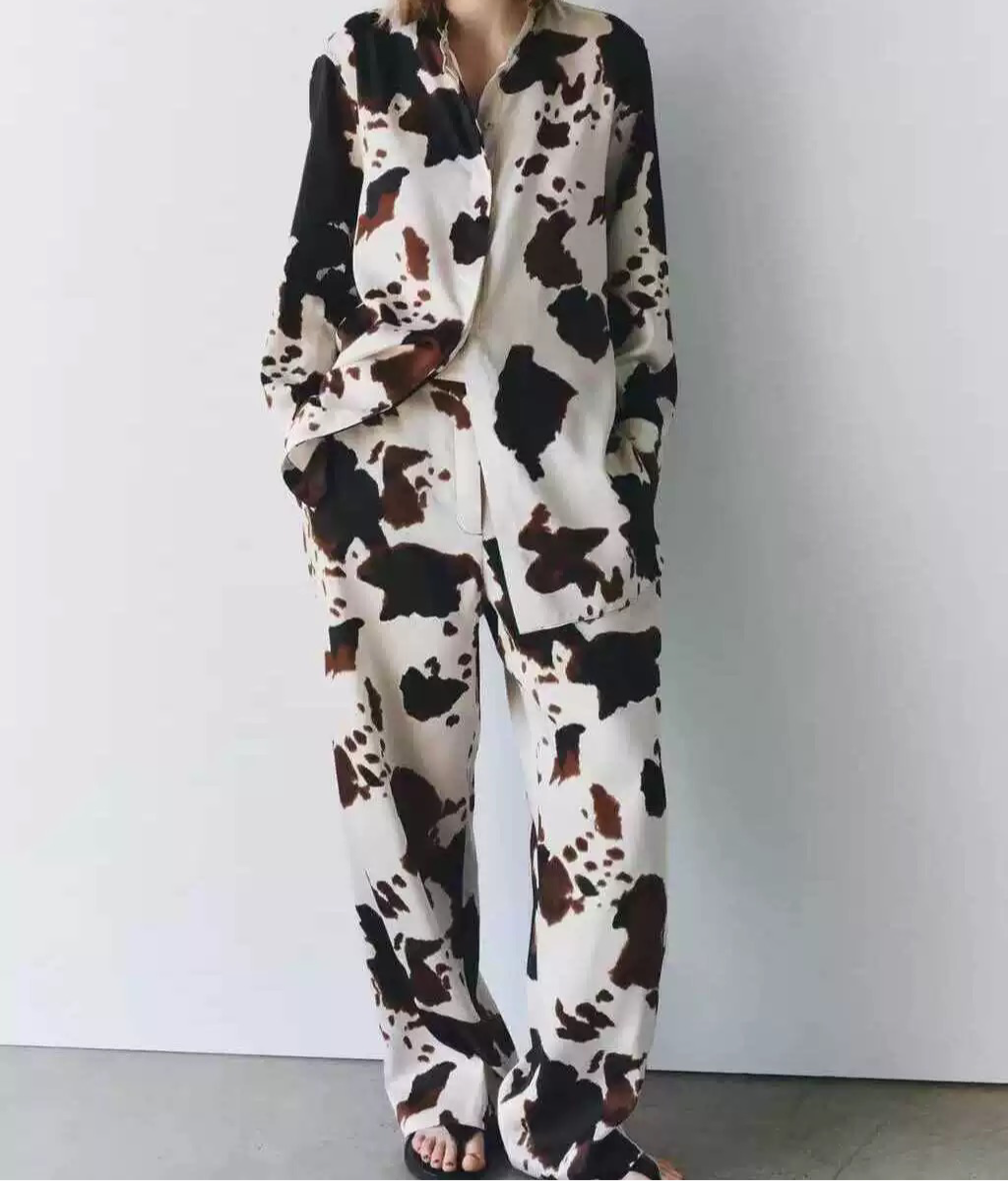Cow-fit Blouse